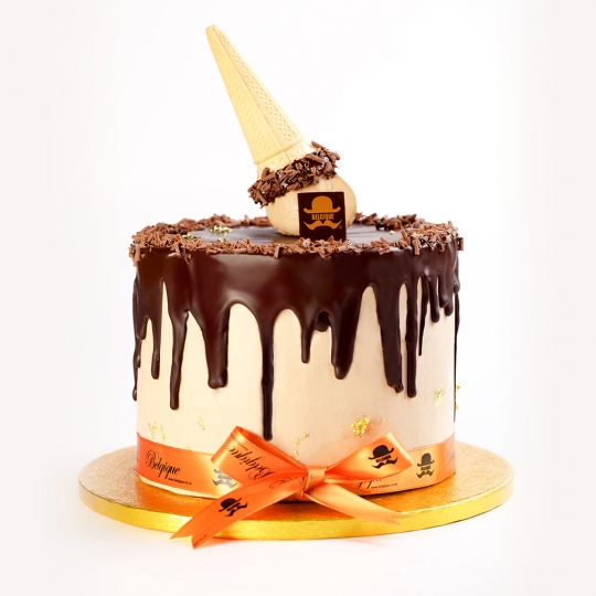 Dripping Cake - Chocolate